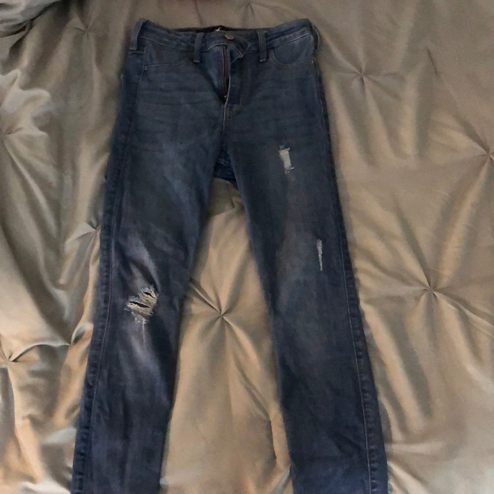 Hollister jeans